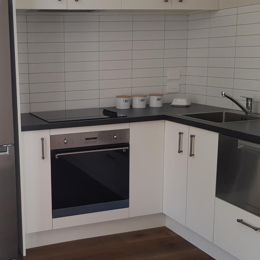 View On Kihilla Apartment Ричмънт Екстериор снимка